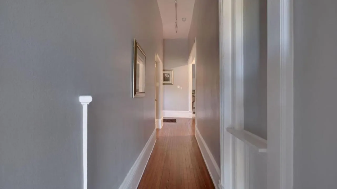 Elegant 2 Bed Directly On Forsyth Park Apartment Savannah
